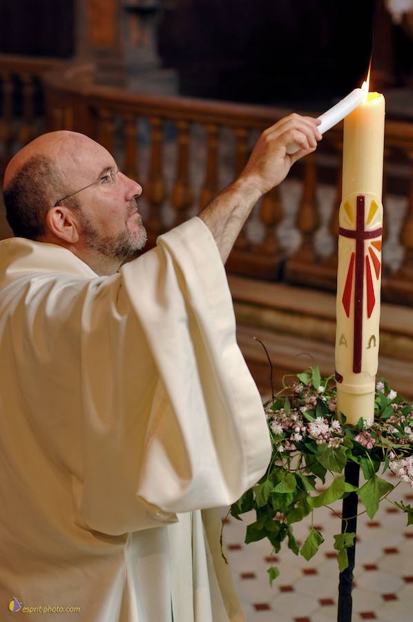 Nom de l'image : D2226722_1_(c)Norbert-JUNG — Description :  BaptÍme de bÈbÈ