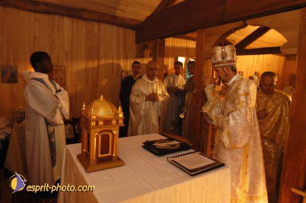 Nom de l'image : EP08-0064 — Description :