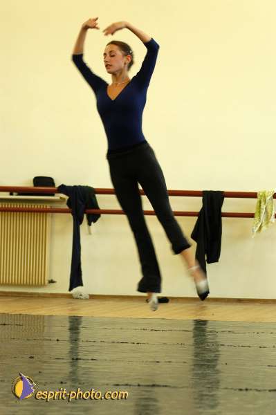 Nom de l'image : EP08-0273 — Description : Ecole de danse Classique( Ballet) de Liliana COSI et Marinel STE