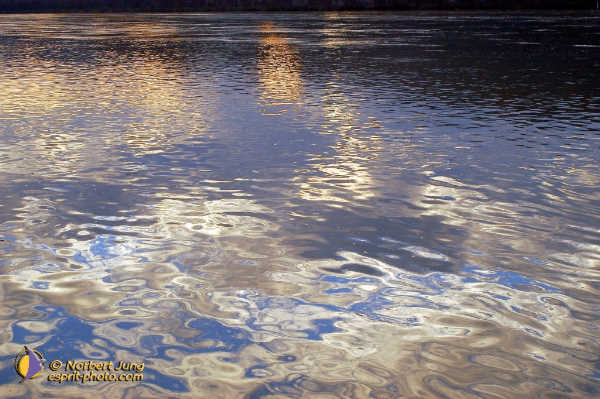 Nom de l'image : Fond_D_Ecran_D1016732-01 — Description :