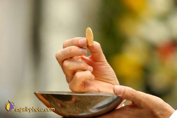 Nom de l'image : Fond_D_Ecran_Ep08-0013 — Description :