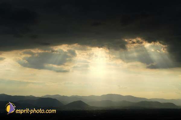 Nom de l'image : Fond_D_Ecran_Ep08-0386 — Description :