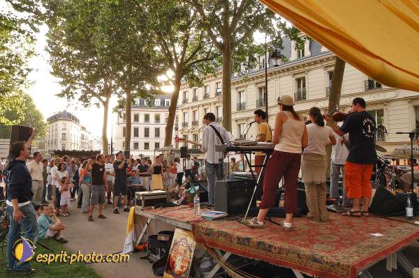 Nom de l'image : E00047903-1 — Description :