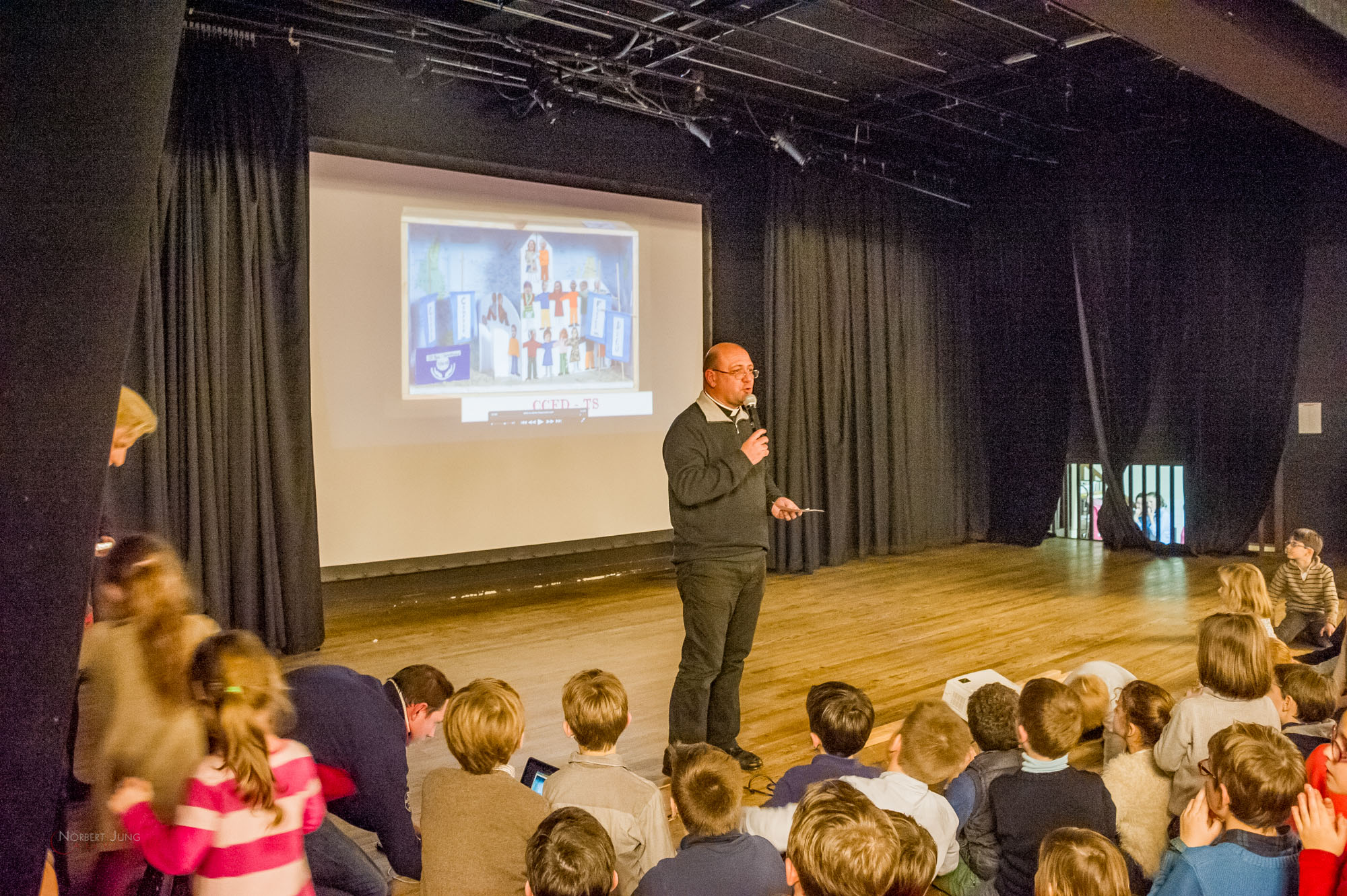 Nom de l'image : 30_20.54.53_D3s125800_A-la-Vie.com — Description :