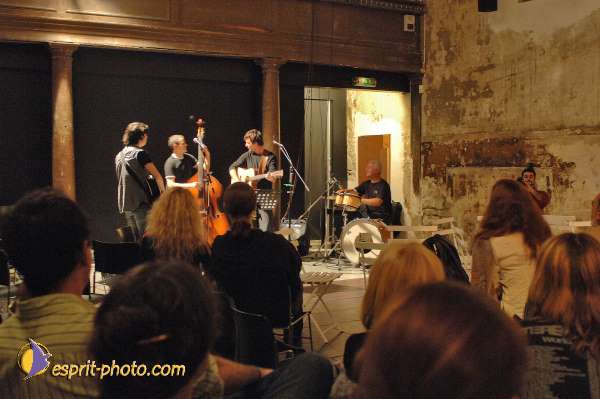 Nom de l'image : D2065381_1 — Description :