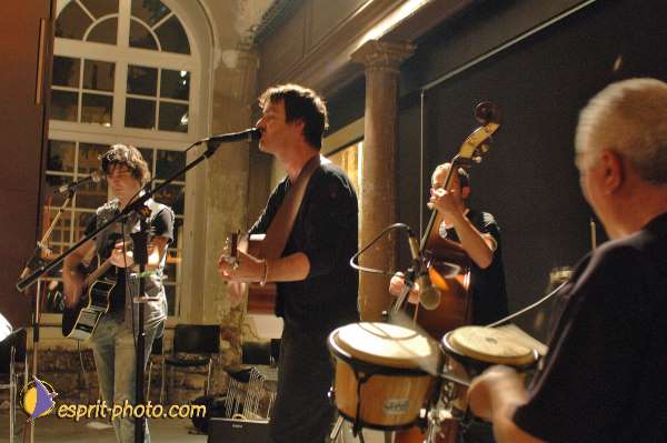 Nom de l'image : D2065407_1 — Description :