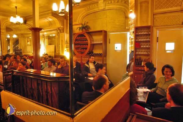 Nom de l'image : D1209282-1 — Description :  Conversations essentielles - "Cafes Essentiels" sur le theme du