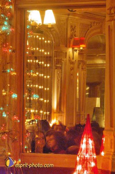 Nom de l'image : D1209321-1 — Description :  Conversations essentielles - "Cafes Essentiels" sur le theme du