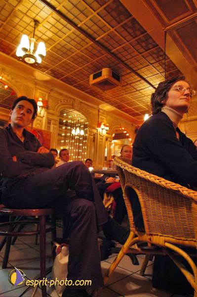 Nom de l'image : D1209378-1 — Description :  Conversations essentielles - "Cafes Essentiels" sur le theme du