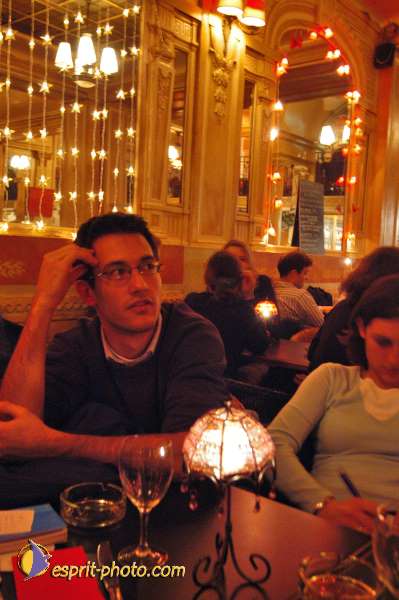 Nom de l'image : D1209412-1 — Description :  Conversations essentielles - "Cafes Essentiels" sur le theme du