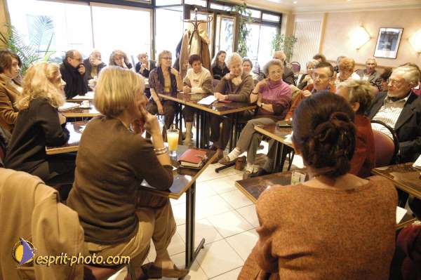 Nom de l'image : EG-300-9850 — Description :