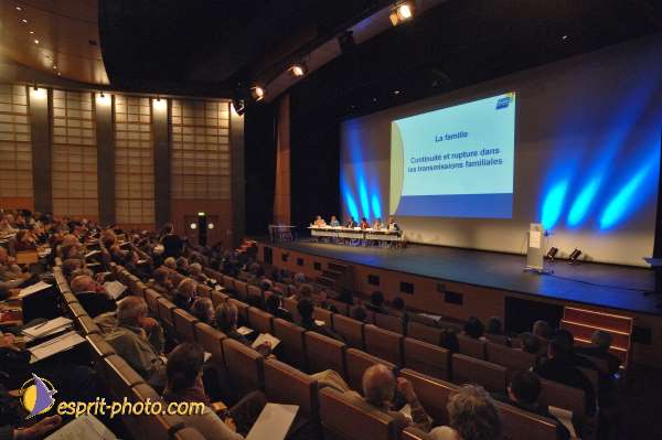 Nom de l'image : E2007158-1 — Description :