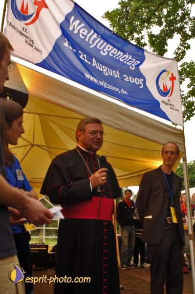 Nom de l'image : D2035708-1 — Description :