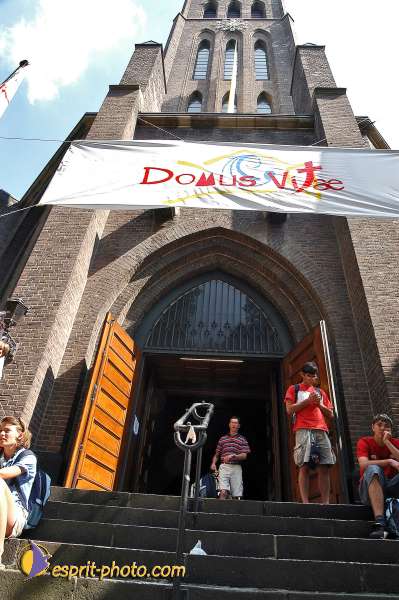 Nom de l'image : E00057423-1 — Description :