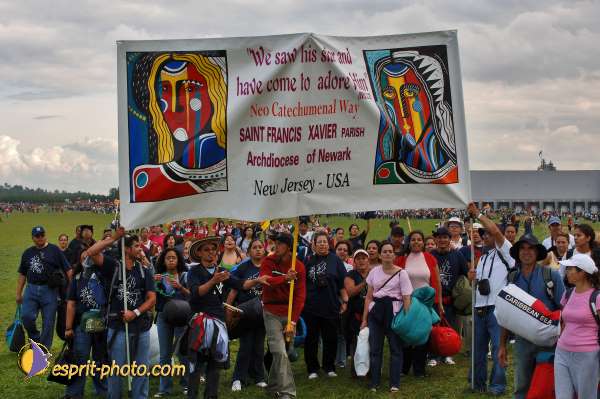 Nom de l'image : D2042332-1 — Description :