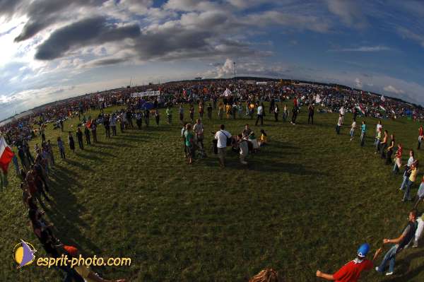 Nom de l'image : D2042835-1 — Description :