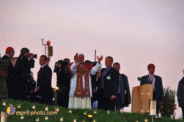 Nom de l'image : D2043435-1 — Description :