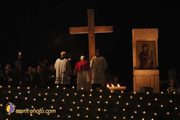 Nom de l'image : D2043757-1 — Description :