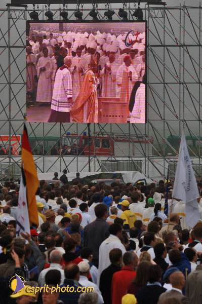 Nom de l'image : D2044504-1 — Description :