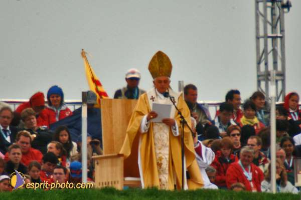 Nom de l'image : D2044637-1 — Description :