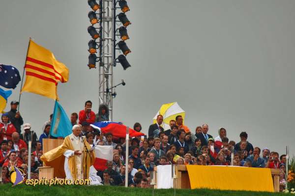 Nom de l'image : D2044804-1 — Description :