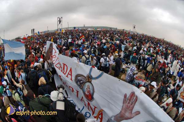 Nom de l'image : D2044909-1 — Description :