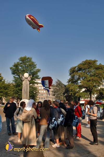 Nom de l'image : D2038210-1 — Description :