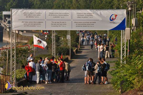 Nom de l'image : D2038225-1 — Description :