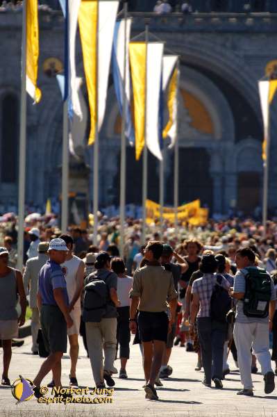 Nom de l'image : D1162424-01 — Description :  Lourdes 2004 - Pèlerinage du Pape à Lourdes