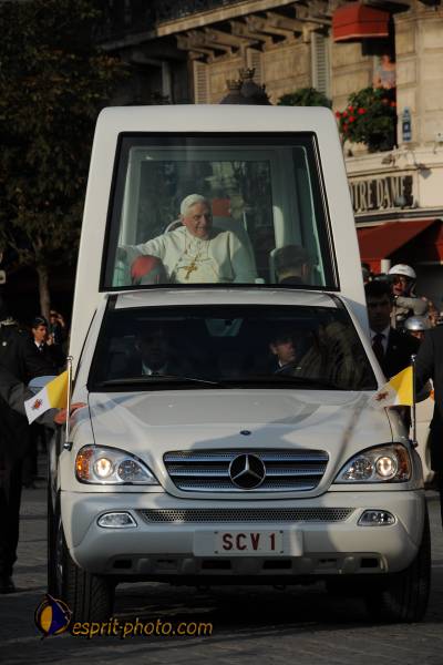 Nom de l'image : 0978D30023920 — Description :