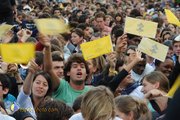 Nom de l'image : 0320D30023685 — Description :