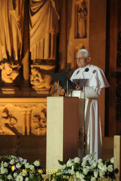 Nom de l'image : 1350D30024155 — Description :