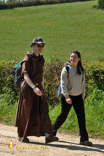 Nom de l'image : E2068503_1 — Description :  Routes de Vezelay 2008