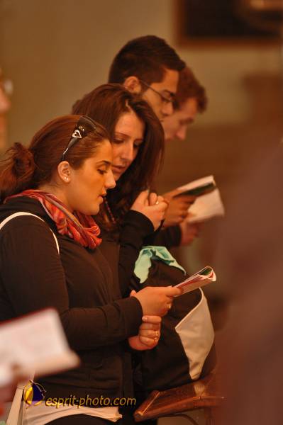 Nom de l'image : E2068597_1 — Description :  Routes de Vezelay 2008