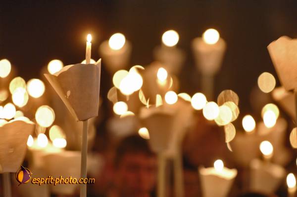 Nom de l'image : E2069021_1 — Description :  Routes de Vezelay 2008