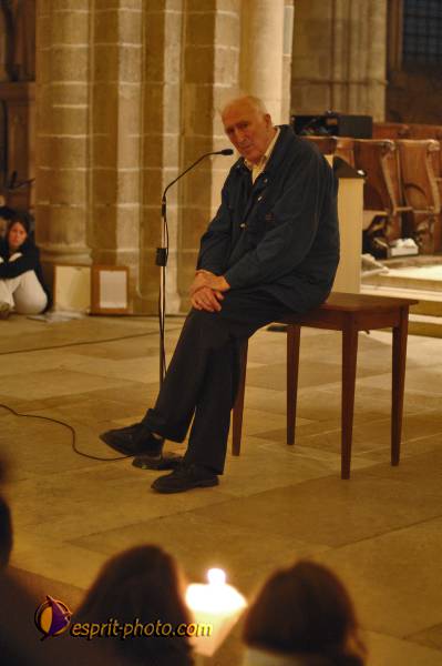 Nom de l'image : E2069101_1 — Description :  Routes de Vezelay 2008