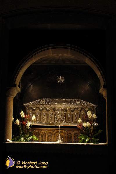 Nom de l'image : D1157260-01 — Description :  Pèlerinage année jubilaire 2004 à St Jacques de Compostelle