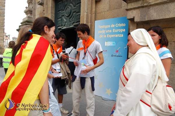 Nom de l'image : D1157054-01 — Description :  Pèlerinage année jubilaire 2004 à St Jacques de Compostelle