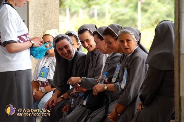Nom de l'image : D1157660-01 — Description :  Pèlerinage année jubilaire 2004 à St Jacques de Compostelle