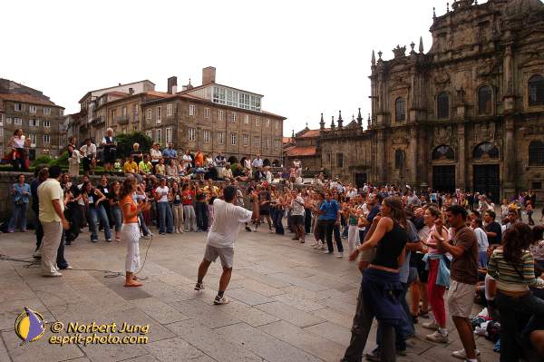 Nom de l'image : D1157669-01 — Description :  Pèlerinage année jubilaire 2004 à St Jacques de Compostelle