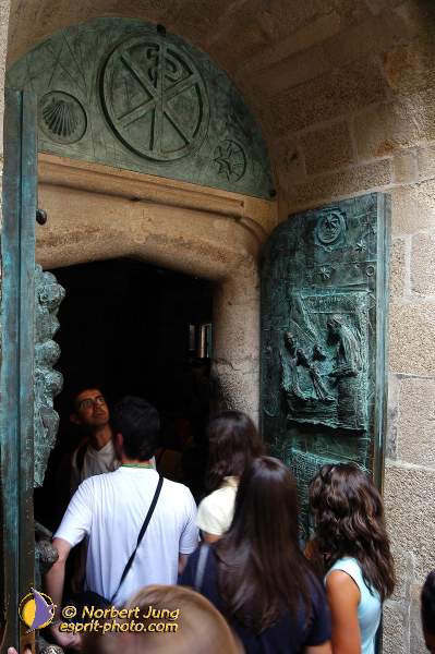 Nom de l'image : D1157145-01 — Description :  Pèlerinage année jubilaire 2004 à St Jacques de Compostelle