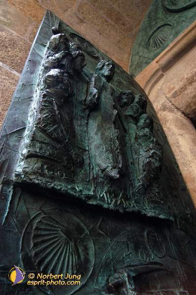 Nom de l'image : D1157161-01 — Description :  Pèlerinage année jubilaire 2004 à St Jacques de Compostelle