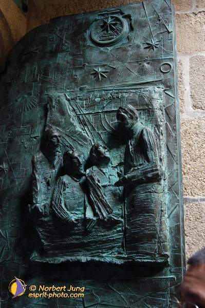 Nom de l'image : D1157164-01 — Description :  Pèlerinage année jubilaire 2004 à St Jacques de Compostelle