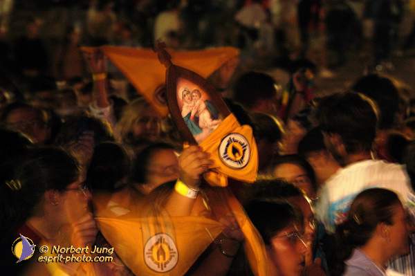 Nom de l'image : D1158214-01 — Description :  Pèlerinage année jubilaire 2004 à St Jacques de Compostelle