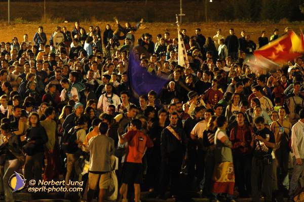 Nom de l'image : D1158245-01 — Description :  Pèlerinage année jubilaire 2004 à St Jacques de Compostelle