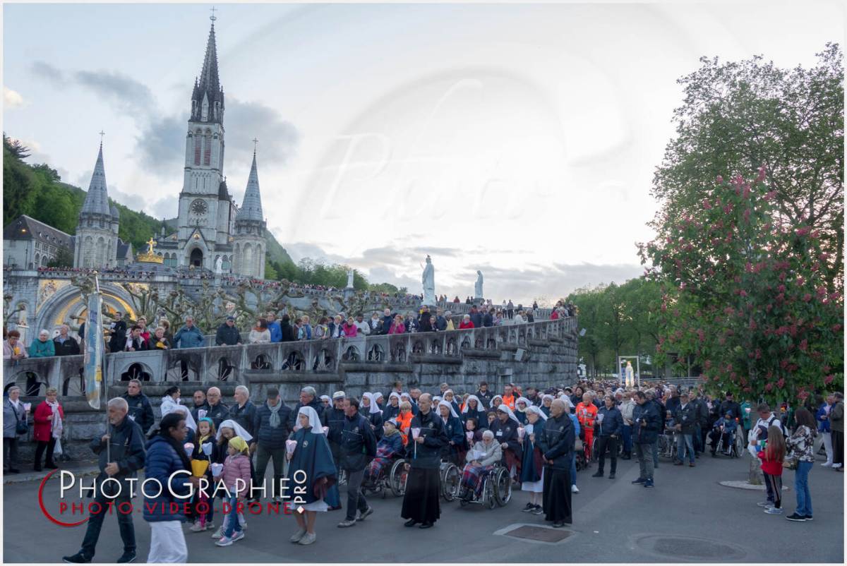 Nom de l'image : 20190511-210041_S1120111_c_Photographie.Pro — Description :  S1120111