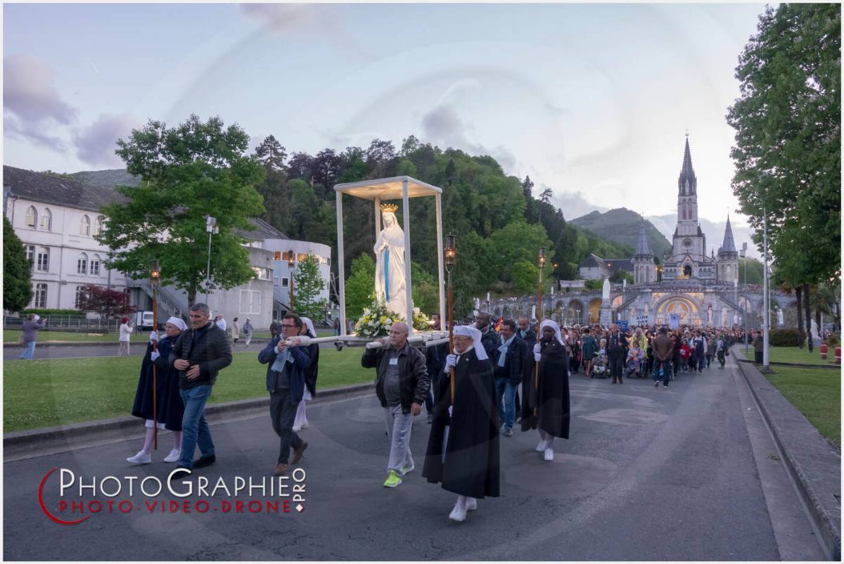 Nom de l'image : 20190511-210650_S1120175_c_Photographie.Pro — Description :  S1120175