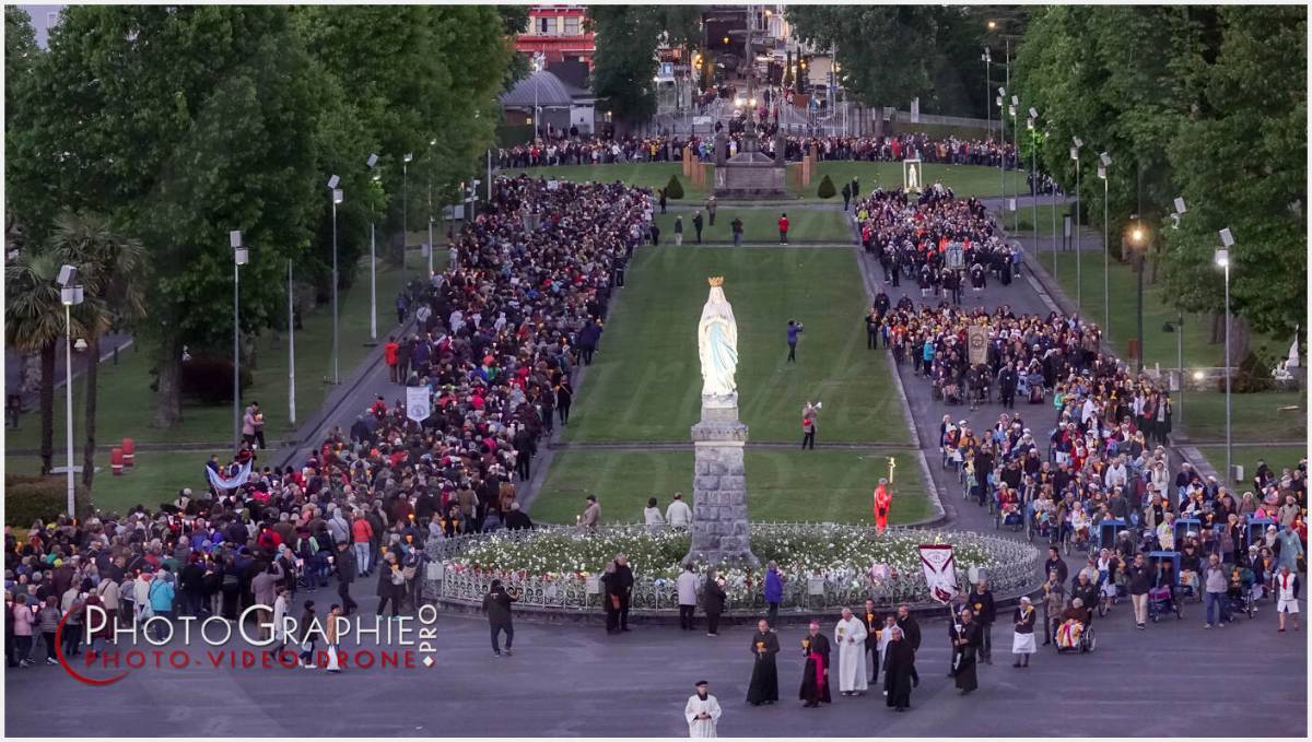 Nom de l'image : 20190511-211617_S1120205_c_Photographie.Pro — Description :  S1120205