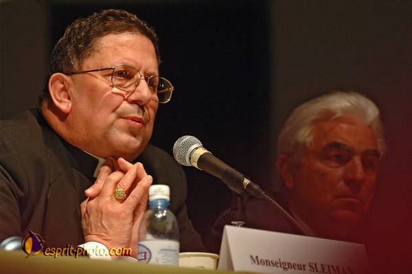 Nom de l'image : D2202144_1 — Description :  Forum Amour et Vie