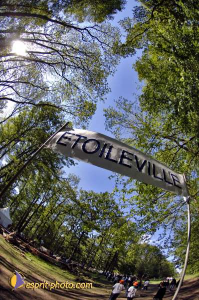 Nom de l'image : D2005153-1 — Description :